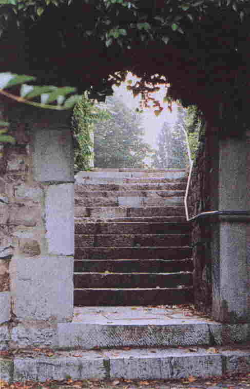 Aufgang zur Bergkirche St. Stephanus