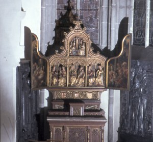 Annaaltar im inneren südlichen Schiff