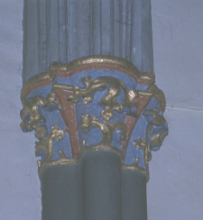 Gotische 'Dienste' zur Aufnahme der Gewölbelast